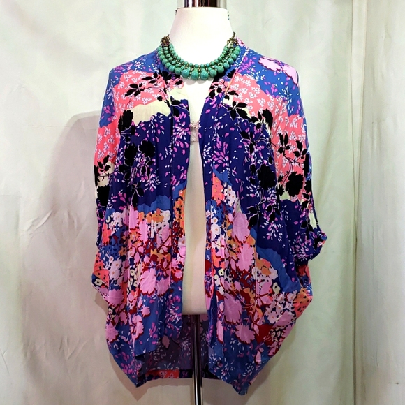 Victoria's Secret Tops - Victoria's Secret XS S Drape Cardigan Kimono Sexy
